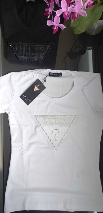 Тениска на Guess