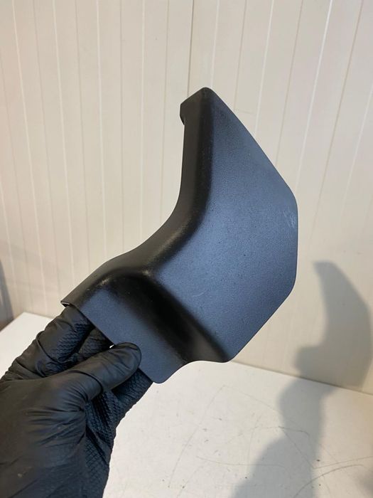 Capac scaun dreapta fata VOLVO XC40 2020 32272100