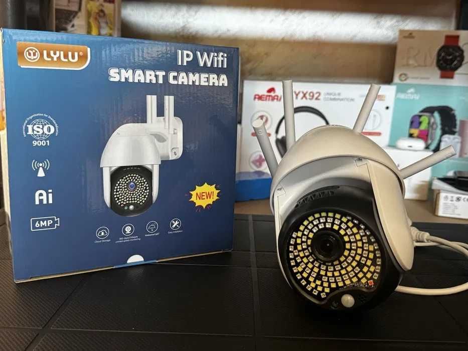 Куполна Wi-Fi камера с 68 LED диода, Въртяща,Детектор за движение, 6MP