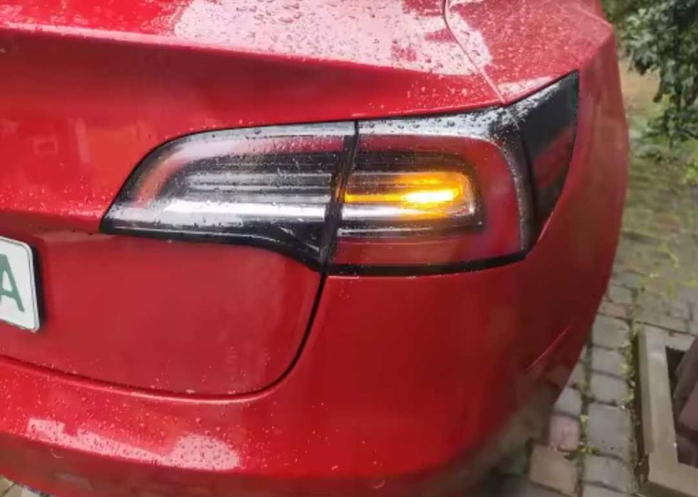 Външни ЛЕД стопове за Тесла модел 3 Tesla Model 3 свелини жълт мигач