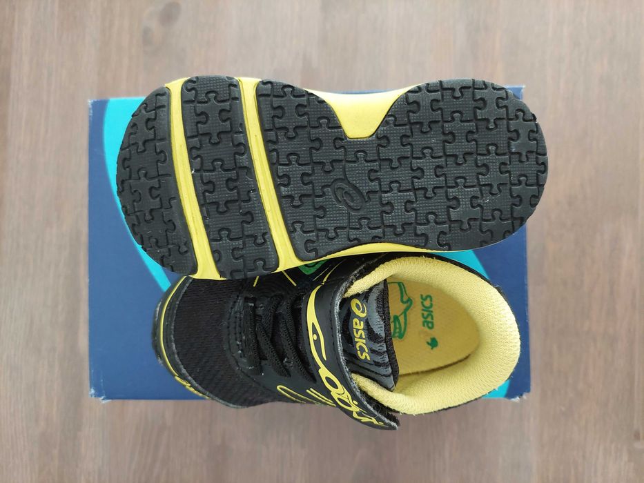 Adidasi, sandale copii Asics, Puma, Nike, Primigi