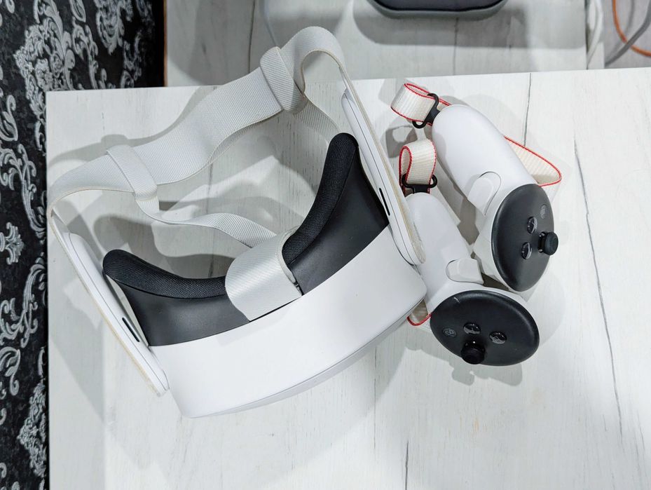 Meta Quest 3S 256 Gb (VR гарнитура)