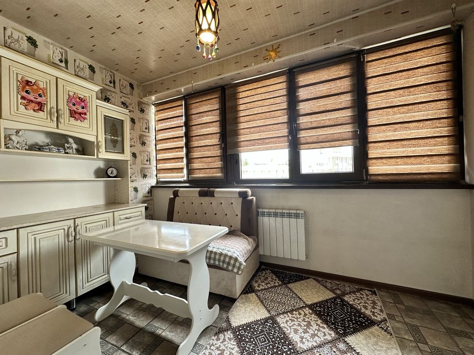 4х комнатная Банковская / Госпиталка/  напротив Мирабад Авеню