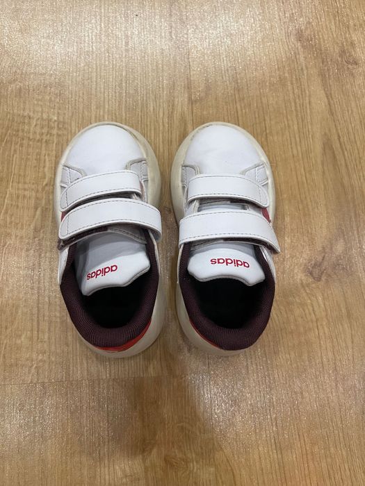 Детски маратонки Adidas 26 номер