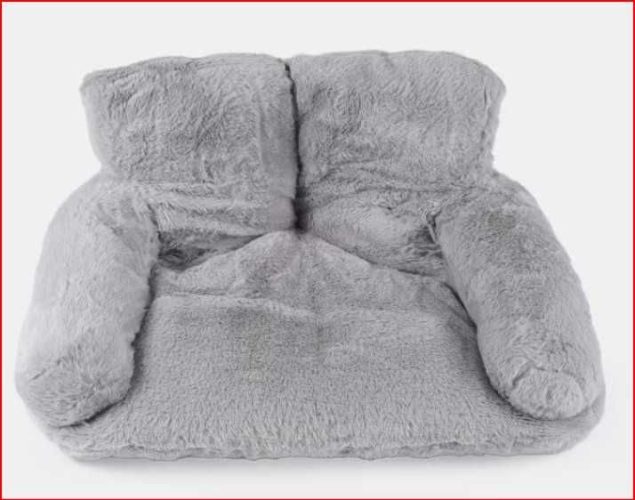 Диванче за дом.любимец,Тоалетна за котка, транспортна чанта, вратичка