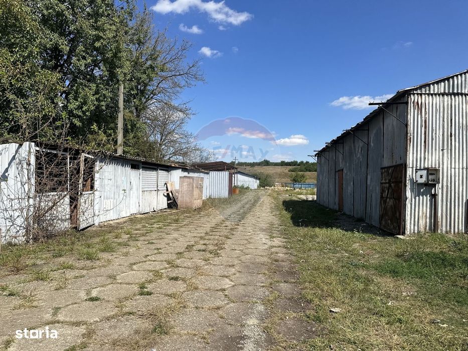 Spațiu industrial situat in apropierea Platformei Savinesti