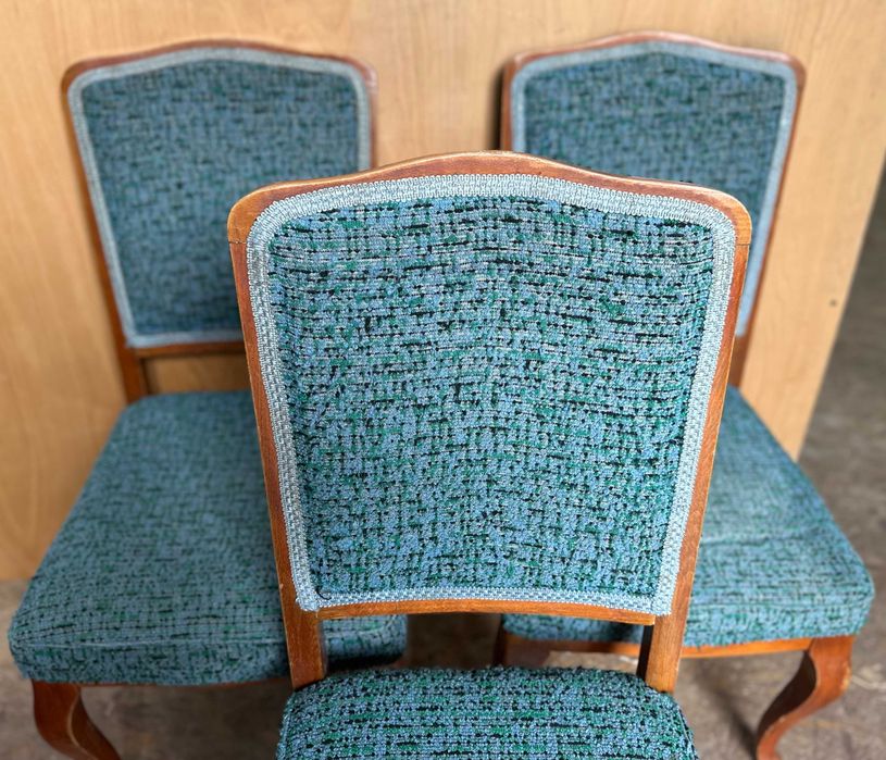 Set 3 Scaune Vintage cu Sezut si spatar tapitat; Scaun fix