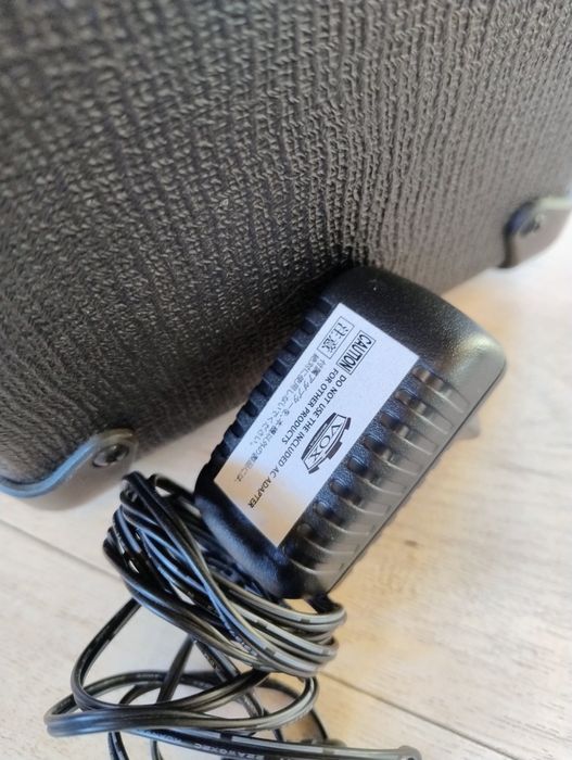 Китарно кубе VOX