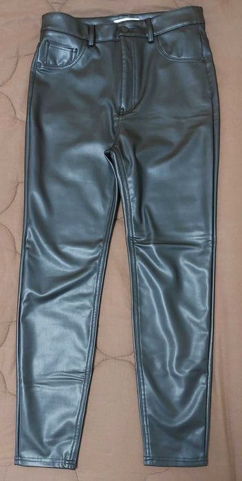 Pull&Bear Кожени Панталони
