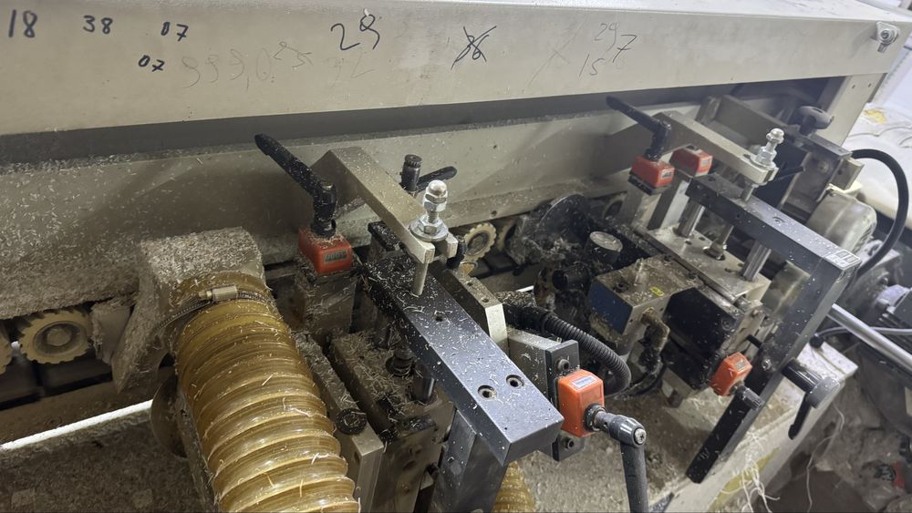 Кромкооблицовочный