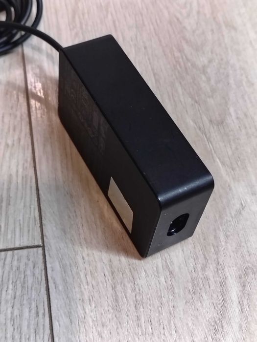 Încărcător surface