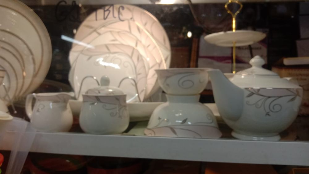 Сервиз продам***