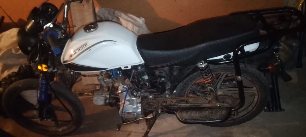 Продам мотоцикл 110 кубов