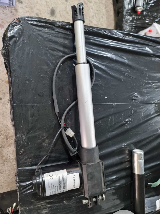 Motor elevatie inlcinatie actuator banda de alergat technogym