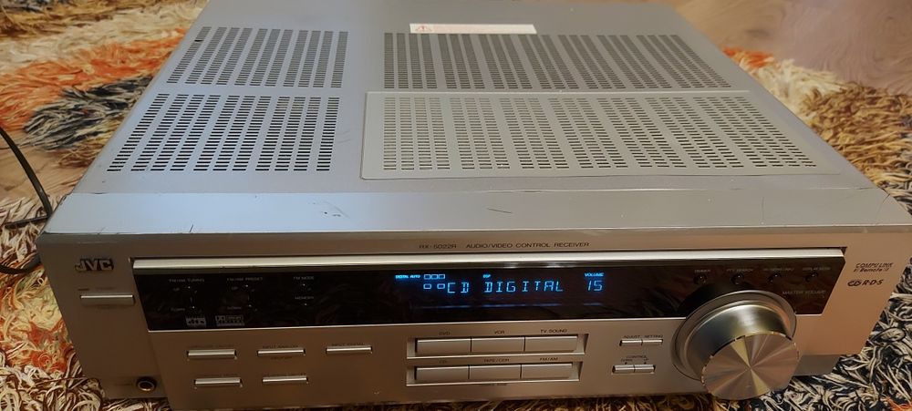 Amplituner JVC original