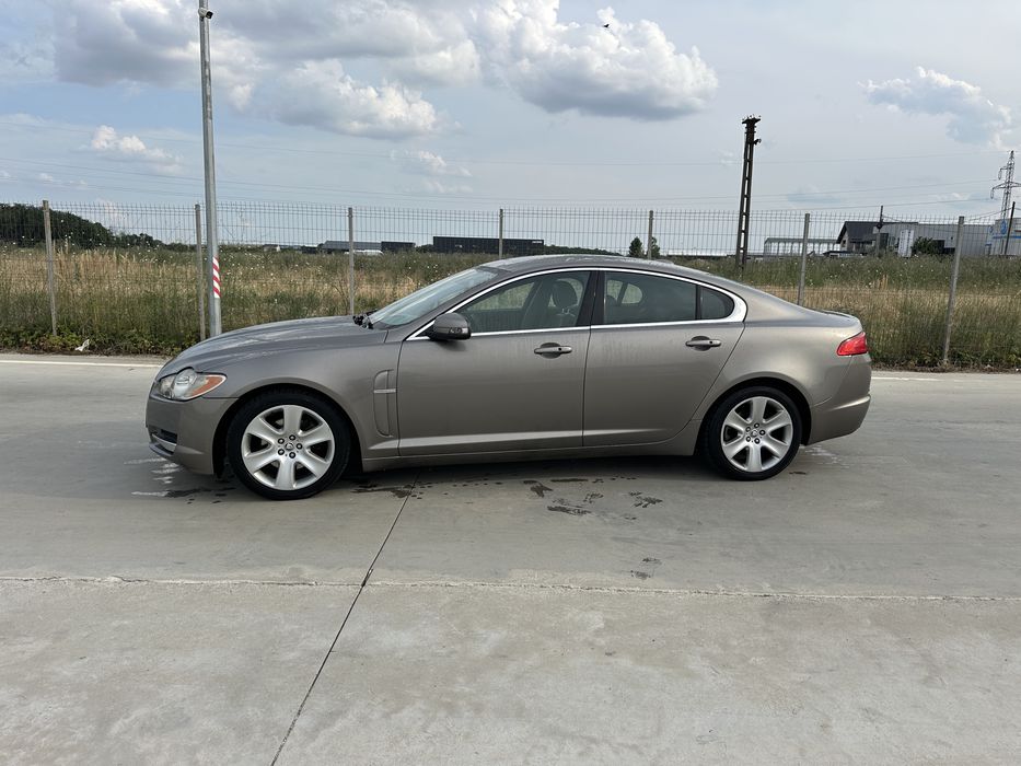 Jaguar XF Premium Luxury 2.7 V6 Bi-Turbo | 180.000 km | Scaune ventilate | Volan încălzit | Automat