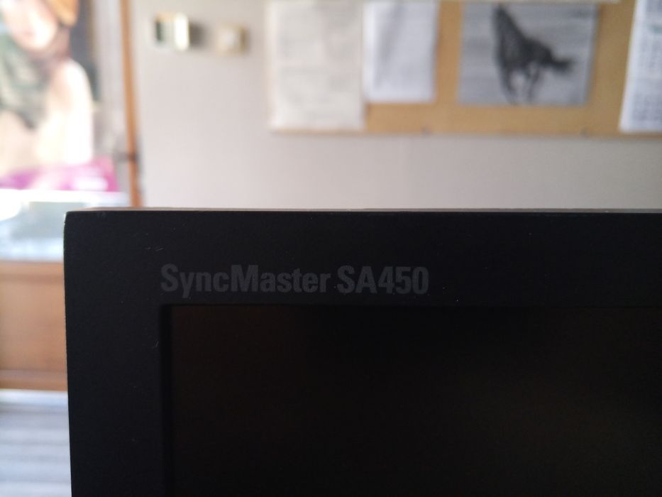 LED Монитор Samsung SyncMaster SA450 19 инча