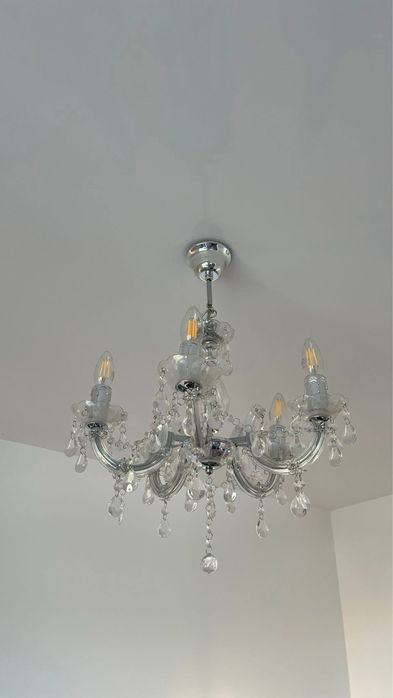 Candelabru din cristal artificial