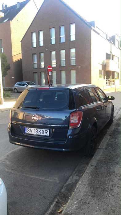 Vând Opel Astra H