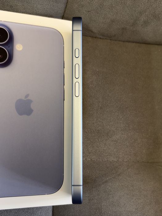 iPhone 17 Как Новый Верифицированный