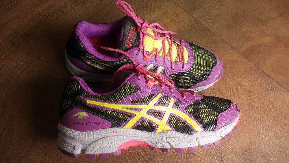 Asics Gel Fuji Attack 2 Размер EUR 39 дамски маратонки 209-14-S