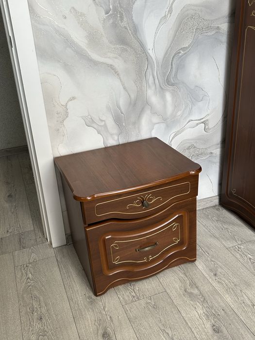 Спальняй гарнитур хороший