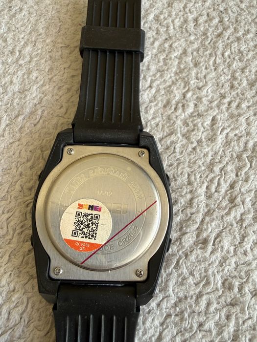 Часовник Скмей слънчева батерия