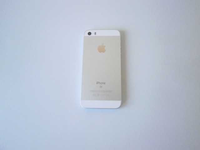 Apple iPhone SE 2016