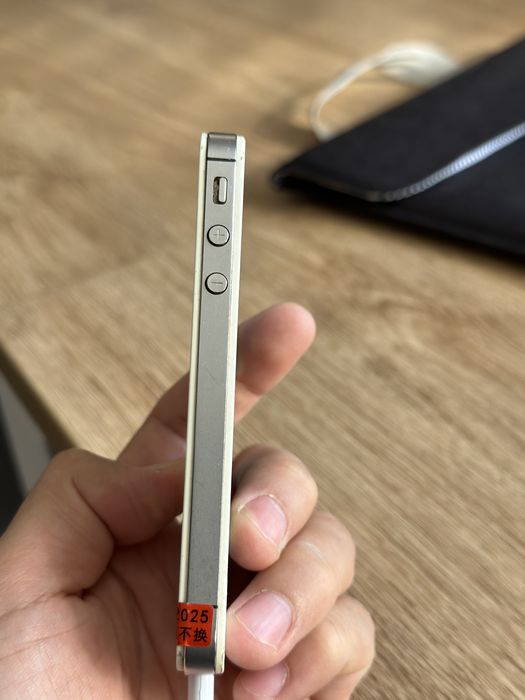 iphone 4S 16gb ios 6.1.3