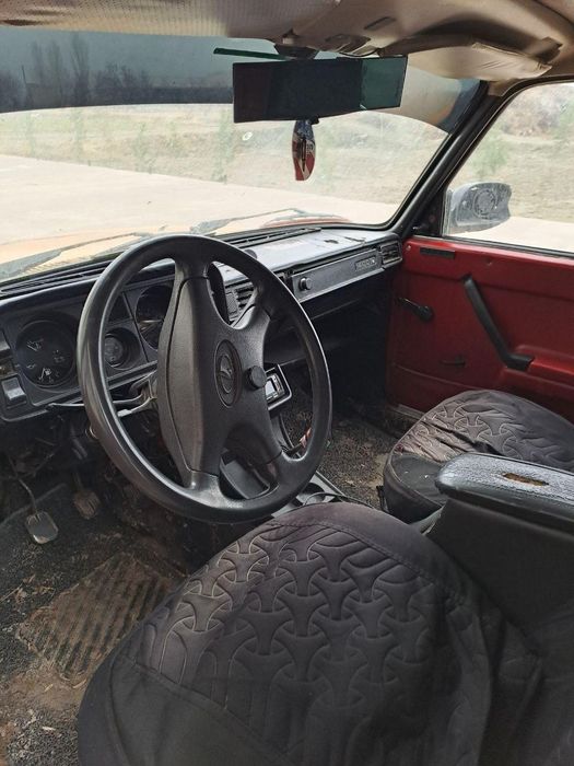 Jigul 0.5 i 1.3 mator qoyilgan