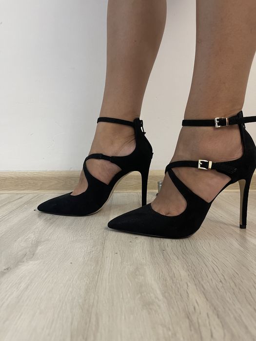 Женская обувь