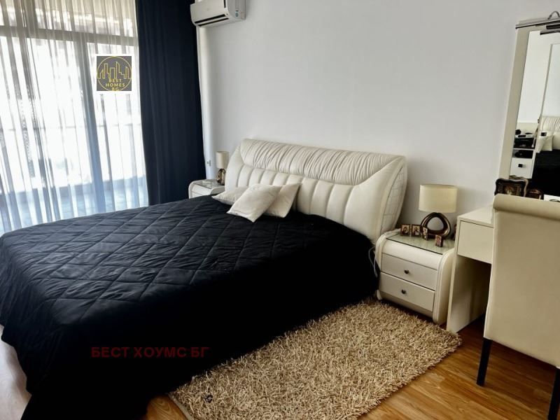 Продава се Двустаен апартамент в к.к. Слънчев бряг - 68 кв.м за 1471 €/кв.м - Снимка #10