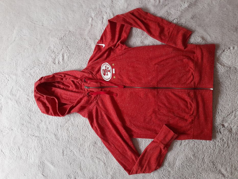 Nike дамски Суичъри M размер.