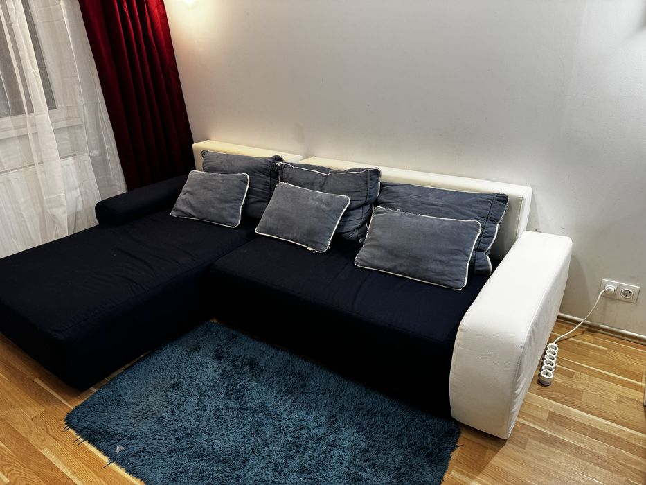 Canapea extensibila 3 locuri