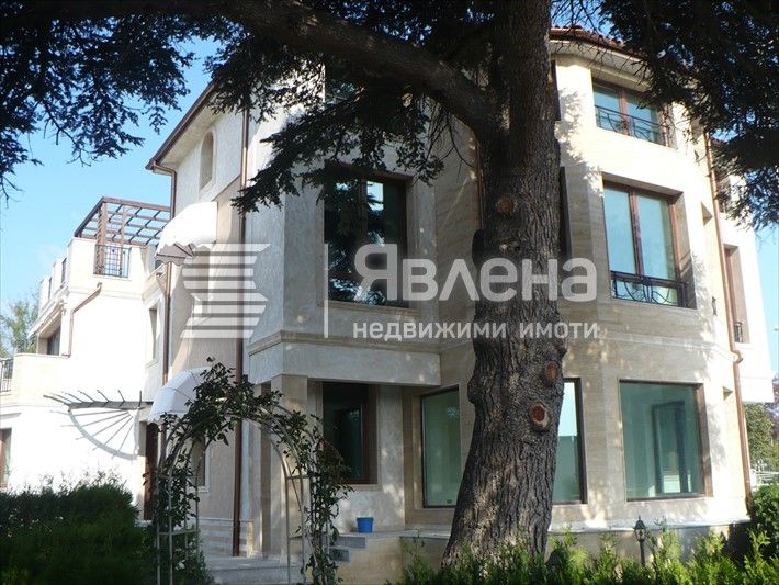 Продава се Къща в Варна, м-т Евксиноград - 753 кв.м за 1528 €/кв.м - Снимка #2