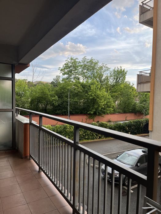 Inchiriez garsoniera Quadra Place si lo