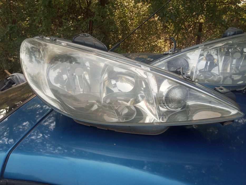 Фарове за пежо 206 цц peugeot 206 cc