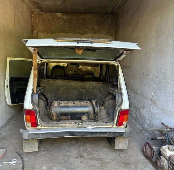 Продам нива 2013