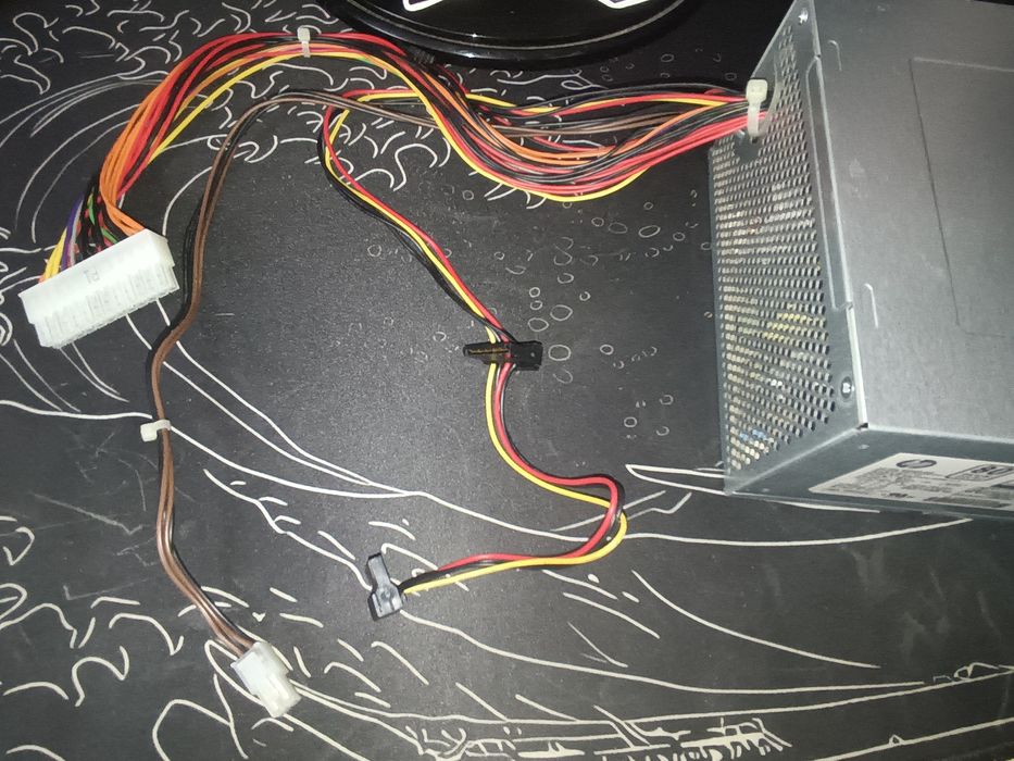 БП на 180 ватт HP