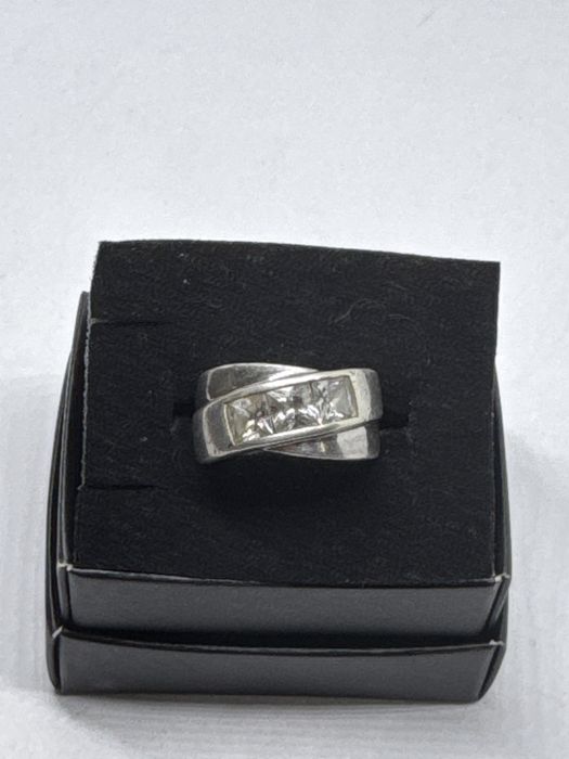 сребърен дамски пръстен 7.79гр 925