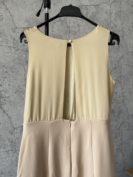 Продам платье