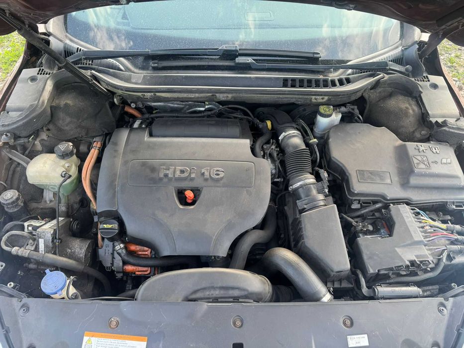 Dezmembrez Peugeot 508 RXH Hybrid4 Auto 2.0 E-HDI EGC 2012