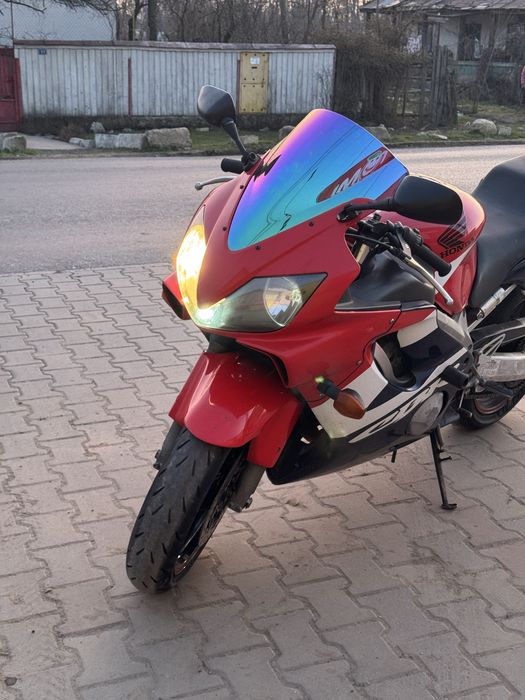 Vand Honda CBR 600 F4I