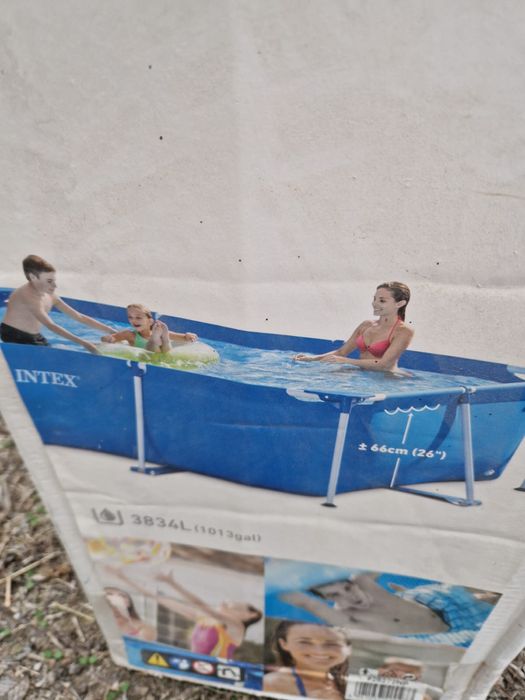 Бассейн каркасный