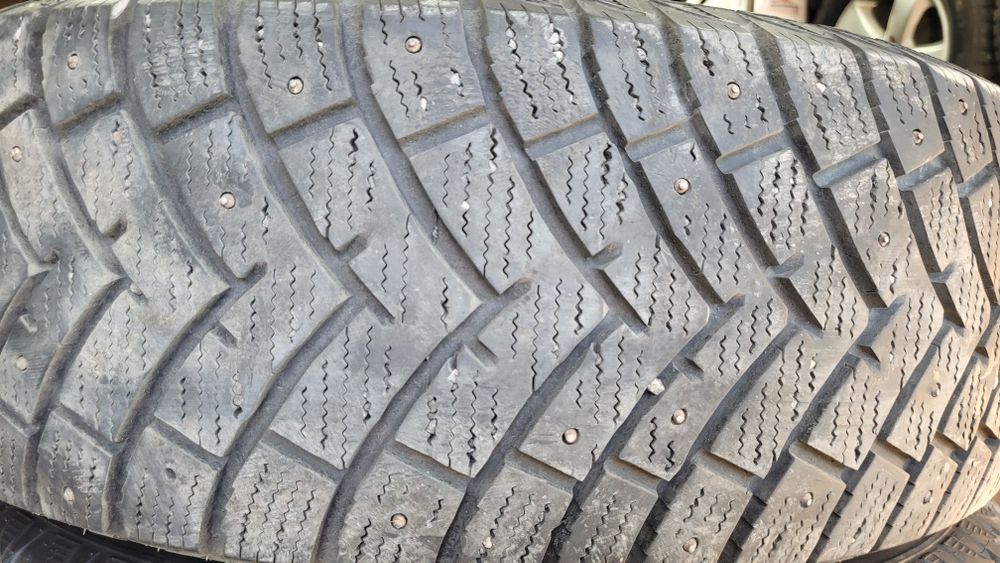 Зимние шины r17,225,65