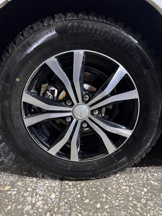 Зимние шины Р16 215х65 в комплекте