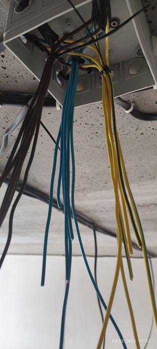 Услуги электромонтажника