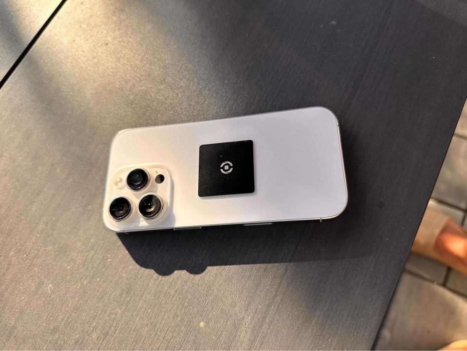 Iphone 16 pro 1 tera 100%
