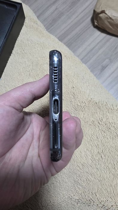 Samsung galaxy S21 / 128г