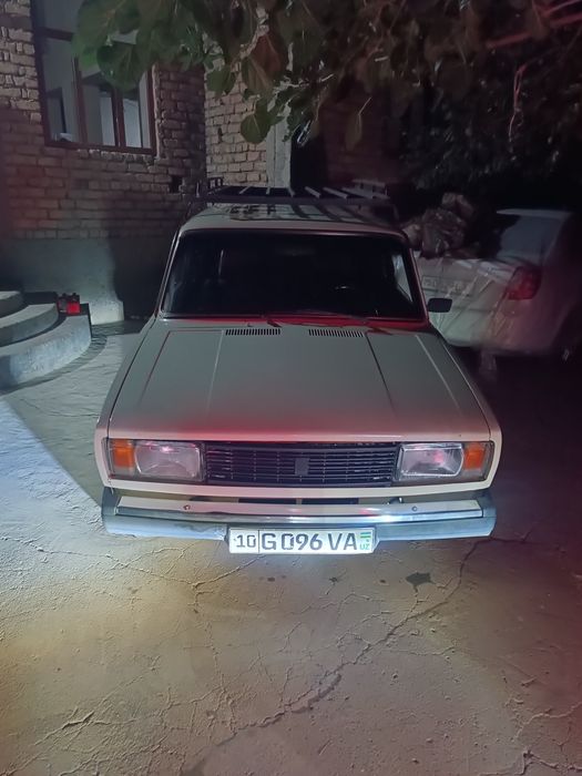 Vaz 2104 o'rta holatda